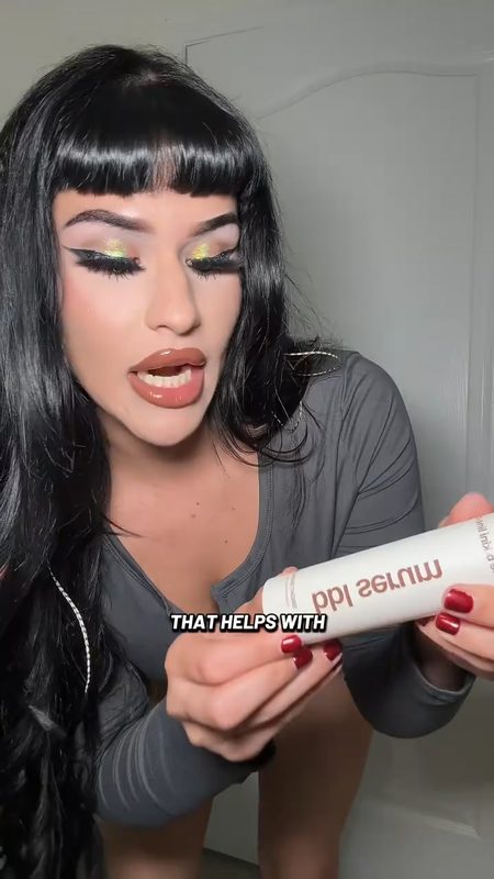 TikTok ревю